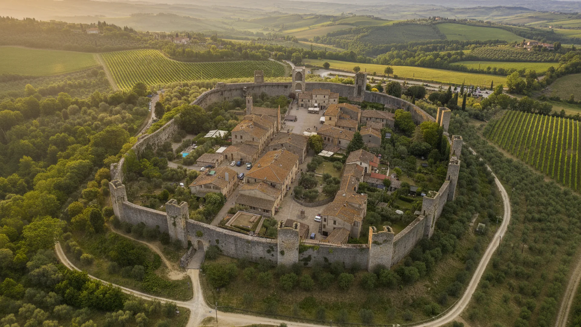 Monteriggioni — Castellina in Chianti (Toscana)