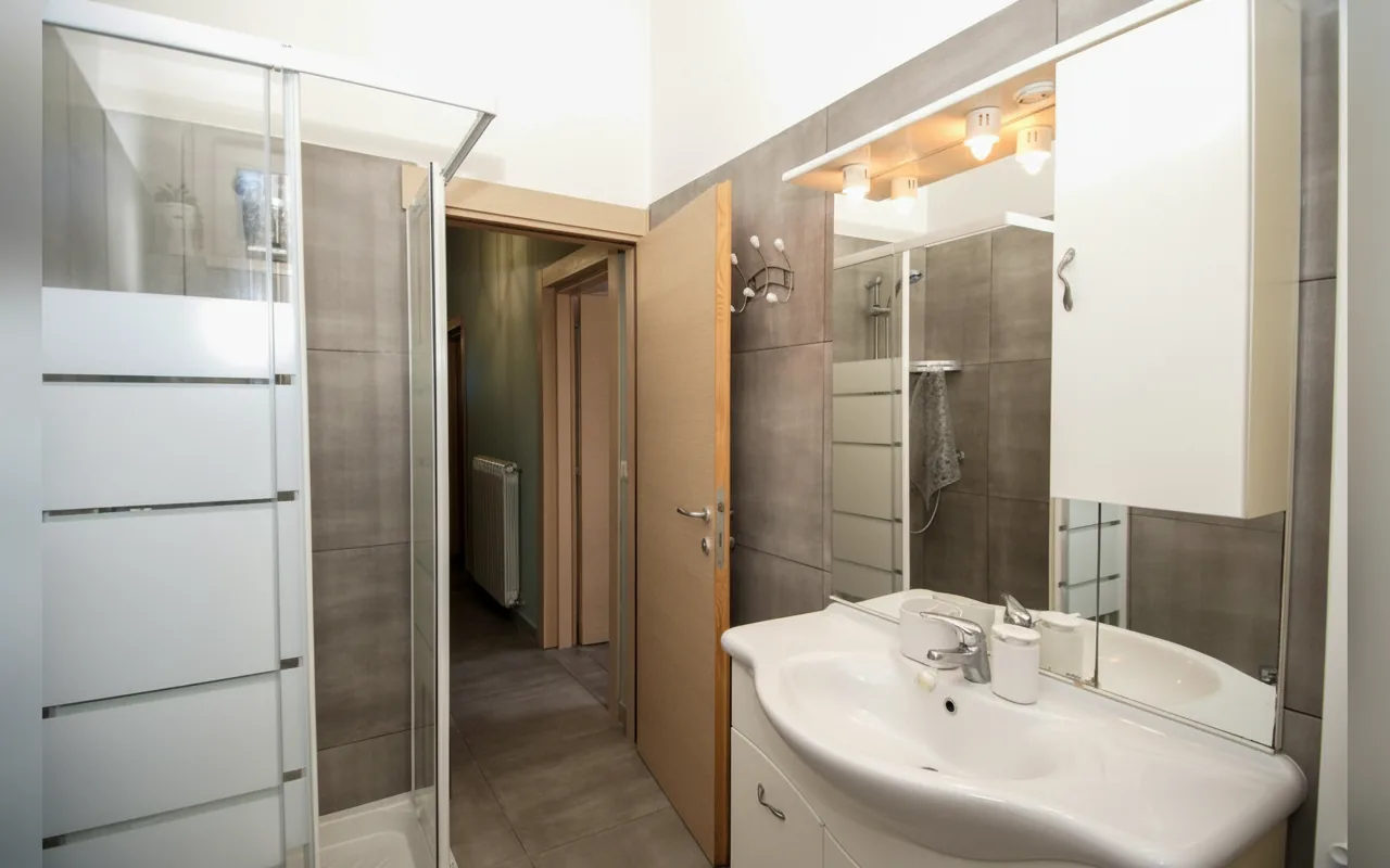 Camera con bagno privato — Casa Maddy Chianti, Castellina in Chianti (Toscana) (foto 22)